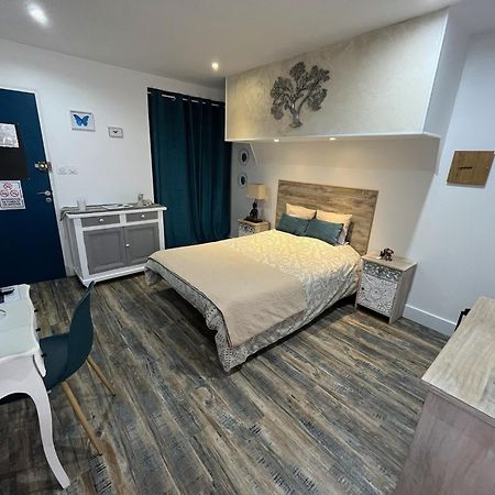 Chambres D'Hotes A La Forge Du Coglais La Selle-en-Cogles Dış mekan fotoğraf