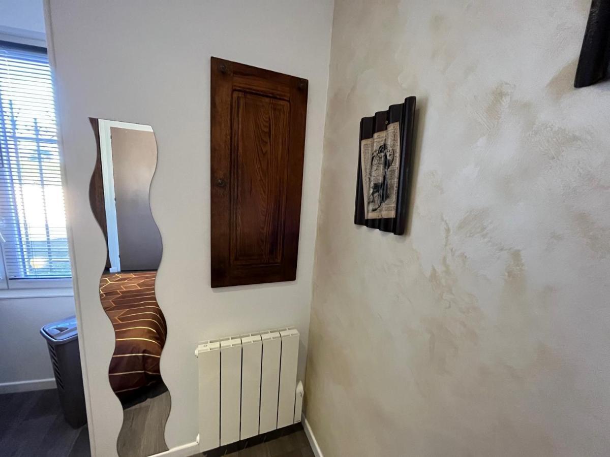 Chambres D'Hotes A La Forge Du Coglais La Selle-en-Cogles Dış mekan fotoğraf