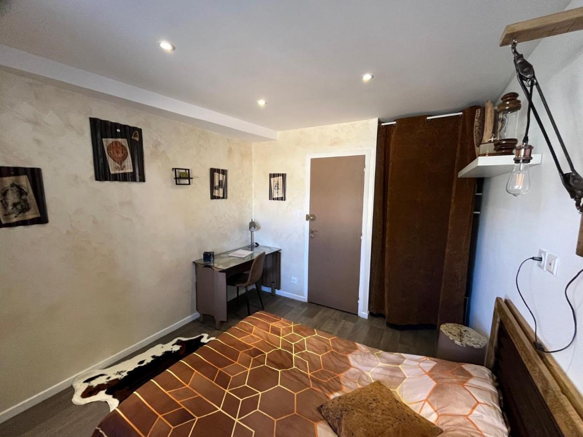 Chambres D'Hotes A La Forge Du Coglais La Selle-en-Cogles Dış mekan fotoğraf